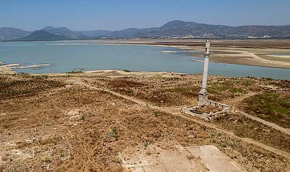 İzmir&#039;de Su Seviyeleri Kritik Noktada: Tasarruf Çağrısı Yapıldı