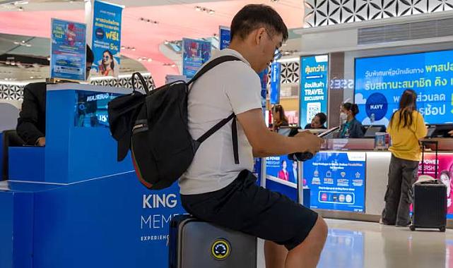 Japonya, taşınabilir elektrikli valizlerin kullanımını sınırlandırıyor