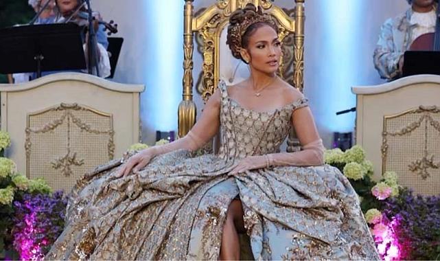 Jennifer Lopez muhteşem bir partiyle 55. yaşını kutladı! Gözler eşi Ben Affleck'i aradı