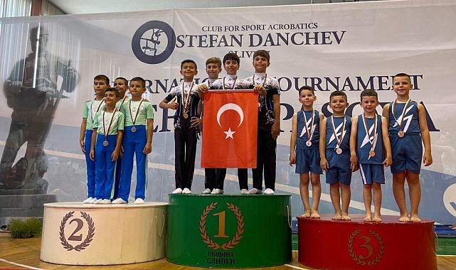Türk Akrobatik Cimnastikçiler Bulgaristan'dan 4 Madalya ile Döndü