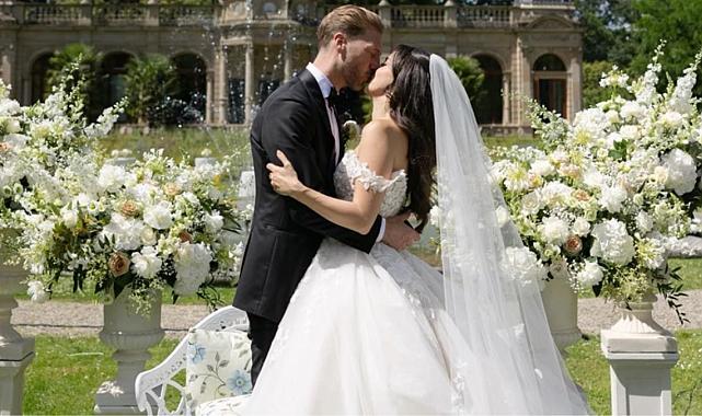 Ünlü şarkıcı Karsu, Hollandalı sevgilisiyle evlendi