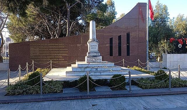 Başkan Tugay&#039;dan &#039;&#039;Sadece Temizlik&#039;&#039; paylaşımı