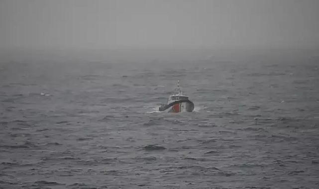 Çanakkale&#039;de aralarında çocukların da olduğu 24 kaçak göçmen yakalandı