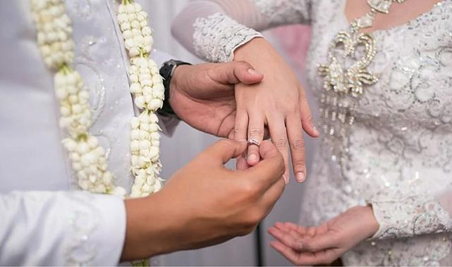 Endonezya&#039;da bir adam, kendisine sürekli olarak neden evli olmadığını soran komşusunu öldürdü