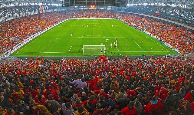 Göztepe-Fenerbahçe mücadelesinin hakemi belli oldu!