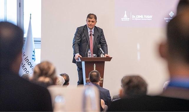 İzmir&#039;de yapay zeka çağı!