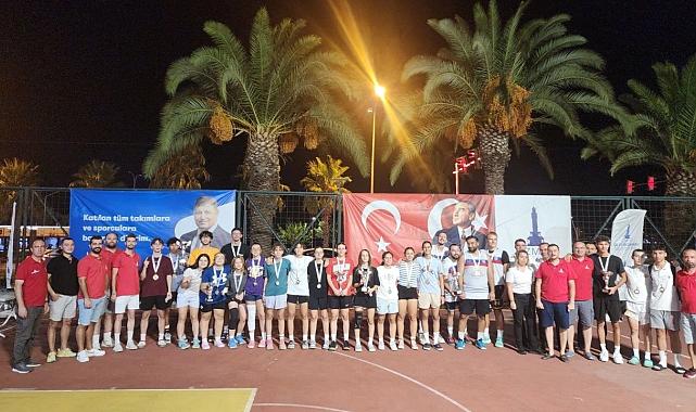 İzmir&#039;in en büyük sokak basketbolu organizasyonu: Heyecan Göztepe&#039;de devam etti