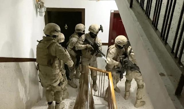İzmir ve 10 İlde &#039;Kıskaç-21&#039; Operasyonu: 20 Gözaltı