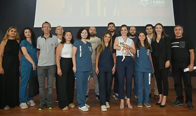 Karabağlar&#039;da sokak hayvanları toplantısı: Yaşatmayı seçiyoruz