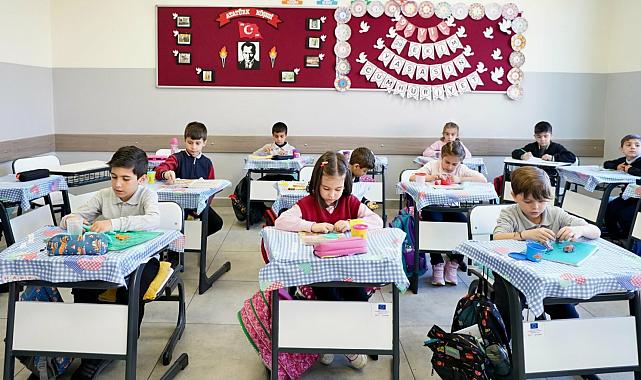 Milli Eğitim Bakanlığı duyurdu: ilkokullarda sınav saati kaldırıldı