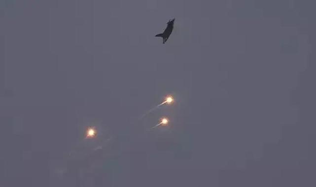 Orta Doğu alev alev! İsrail uçakları Lübnan'ı vurdu, Hizbullah'ın yanıtı sert oldu