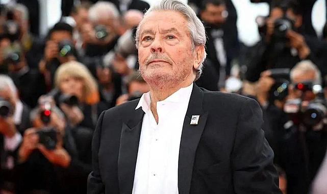 Ünlü Aktör Alain Delon Hayatını Kaybetti!