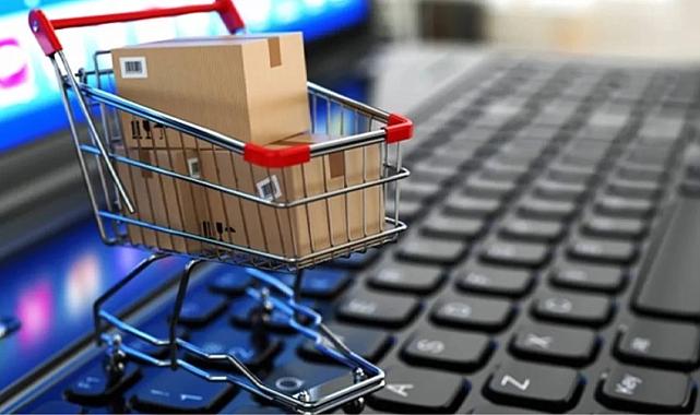 Yurt dışından alışveriş yapanlara kötü haber! Harcama limiti düştü, gümrük vergileri arttı