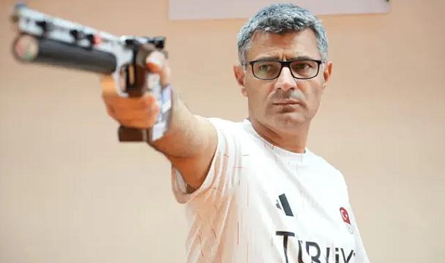 Yusuf Dikeç&#039;ten annesiyle ilgili yapılan çirkin yorumlara cevap geldi