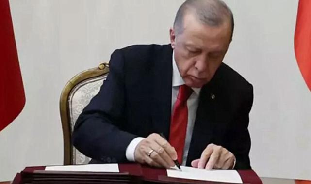 16 ilin valisi değişti: Manisa ve Uşak&#039;a yeni vali atandı