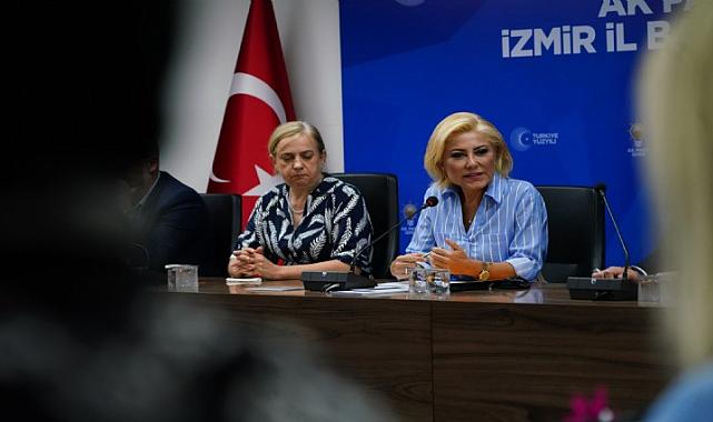 AK Parti İzmir Milletvekili Şebnem Bursalı&#039;dan düzenli istişare toplantıları vurgusu!