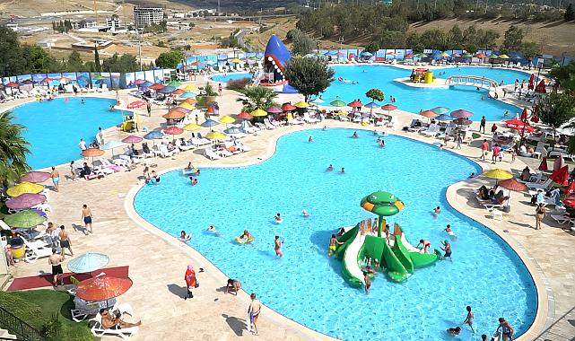 Aqua Yaşam Havuzları İzmir’in gözdesi oldu