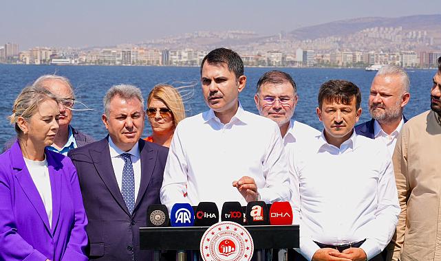 Bakan Kurum&#039;dan, Soyer&#039;e Körfez Kirliliği Eleştirisi: &#039;Söz Verip Adım Atmadılar