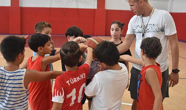 Balçova’da spor tutkunları yeni döneme başladı