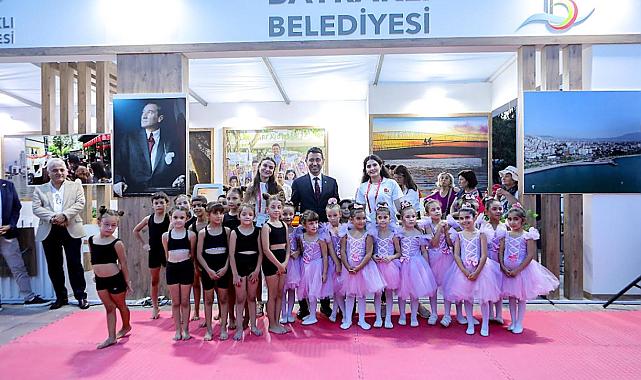 Bayraklı Belediyesinden İzmir Fuarı'na muhteşem final