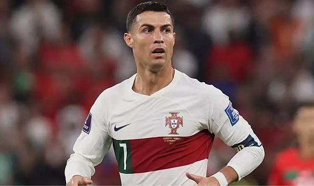 Cristiano Ronaldo, 1 milyar takipçiye ulaşan ilk insan oldu