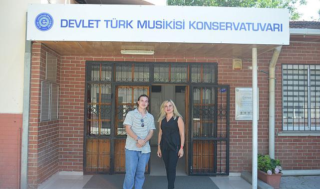 Ege Bölgesinin en büyük kayıt stüdyosu hem öğrencilere hem  müzik sektörüne hizmet veriyor