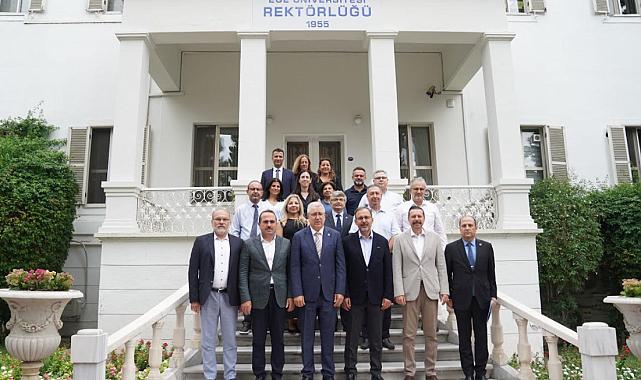 Ege Üniversitesinde İzmir Körfezi&#039;ndeki çevresel sorunların çözümü ile ilgili toplantı yapıldı