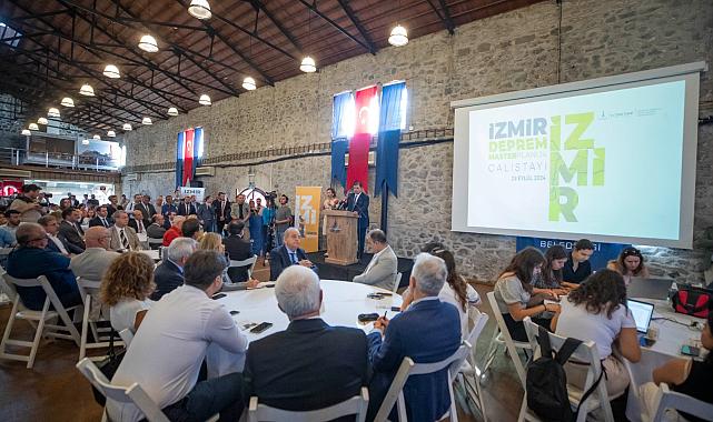 İzmir’de deprem riski ve alınacak önlemler konuşuldu