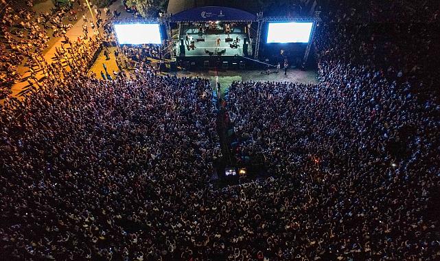 İzmir Enternasyonel Fuarı&#039;nın 4.gününde sahne alacak isimler!