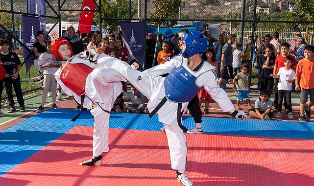 Mahallede Eğlence Var