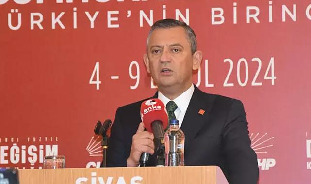 Özgür Özel&#039;den Tüzük Kurultayı&#039;nda çarpıcı açıklama: Genel Başkan dahil tüm milletvekilleri ön seçime katılacak