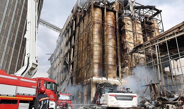 Sakarya&#039;da Makarna fabrikasında patlama: 6&#039;sı ağır 28 yaralı!