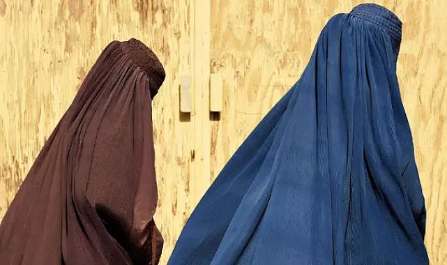 Taliban&#039;dan yasak üstüne yasak: Yüksek sesle konuşamayacaklar!