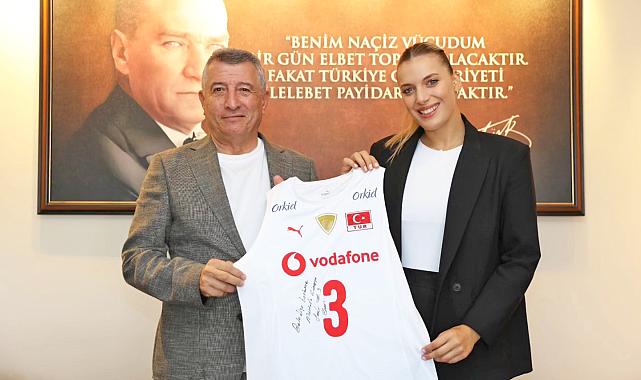 Voleybolun Yıldızı Güzelbahçe’de Antrenman Yapacak