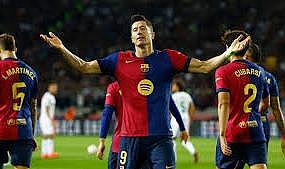 Barcelona Lewandowski&#039;nin transferinde dolandırıldı