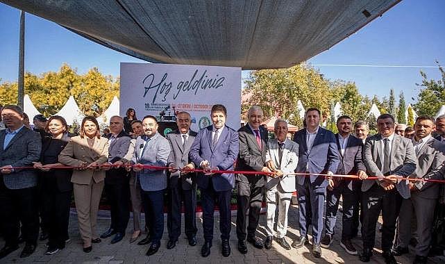 Başkan Tugay Ödemiş&#039;te terörü lanetledi: Kumpasları darmadağın etmek bizim görevimiz