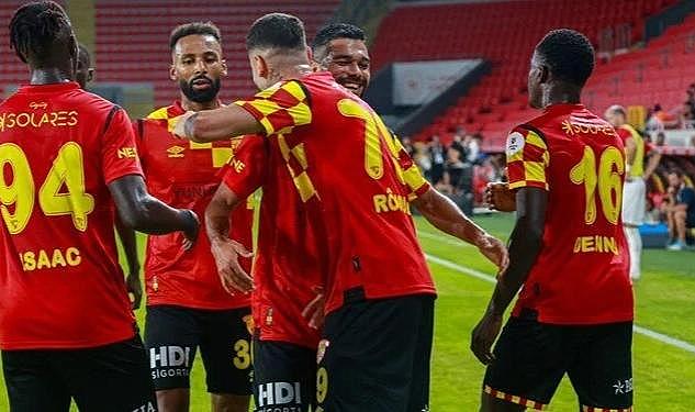 Göztepe’nin yeni transferleri 6 gol attı