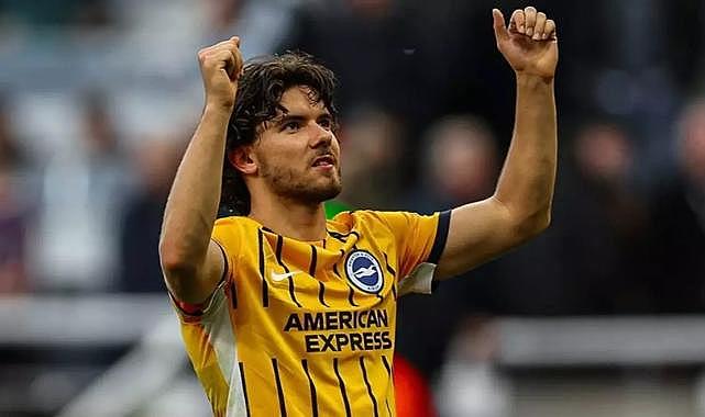 İngiltere&#039;de Ferdi Kadıoğlu şaşkınlığı