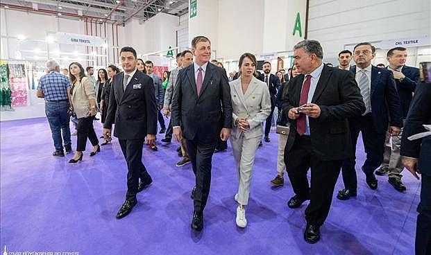 İzmir’in üç fuarı tekstil sektörüne güç verdi