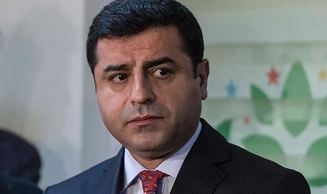 Selahattin Demirtaş, hain terör saldırısını kınadı "Sorunların siyaset yoluyla çözülmesini kanla kesmeye çalışıyorlar"