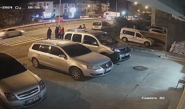 Yaya Geçidinde Otomobilin Çarptığı Kadın Öldü; Kaza Kamerada