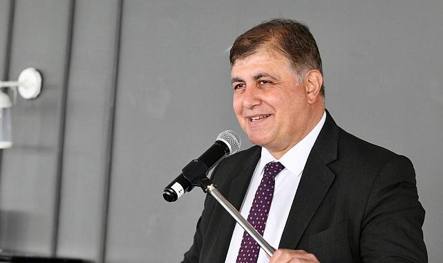 Başkan Cemil Tugay’dan 24 Kasım Mesajı: &quot;Öğretmenlerin Yanında Olmaya Devam Edeceğiz&quot;