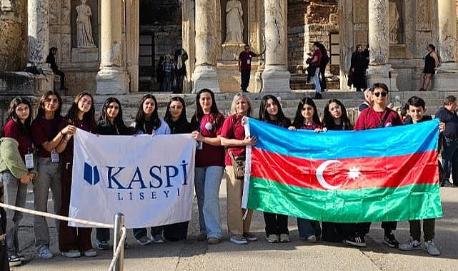 Dünya genç bilim insanları izmir’i tanıyor