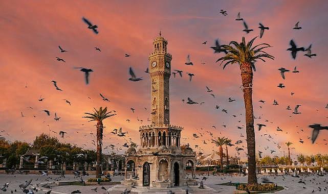 İzmir, Uluslararası Avrupa Demokrasi Başkenti Unvanı için son beşte