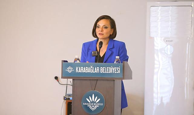 Karabağlar Belediyesi’nin “Bağımlılıkla Mücadele Seminerleri” başladı