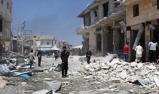 Suriye rejimi, muhaliflerin kontrolüne geçen Halep&#039;ten çekiliyor