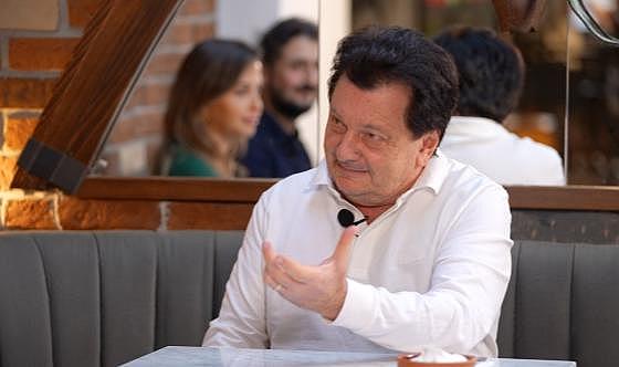 Vedat Milor'dan izinsiz fotoğrafını çeken restoran sahibine fırça