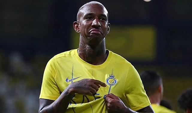 Anderson Talisca&#039;dan Fenerbahçe&#039;ye ilk adım