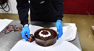 Başkan Tugay’dan çocuklu ailelere 2025 sürprizi