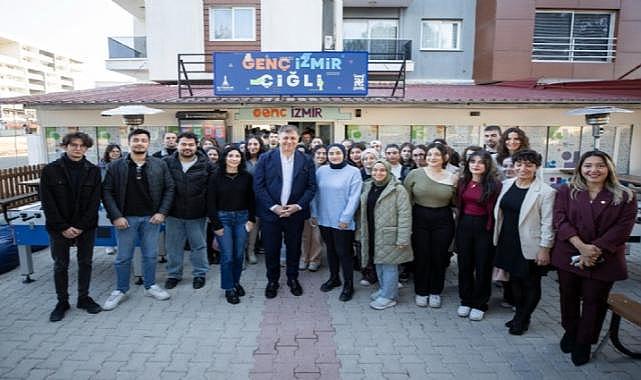 Başkan Tugay: Gençler isterse dünyayı değiştirebilir